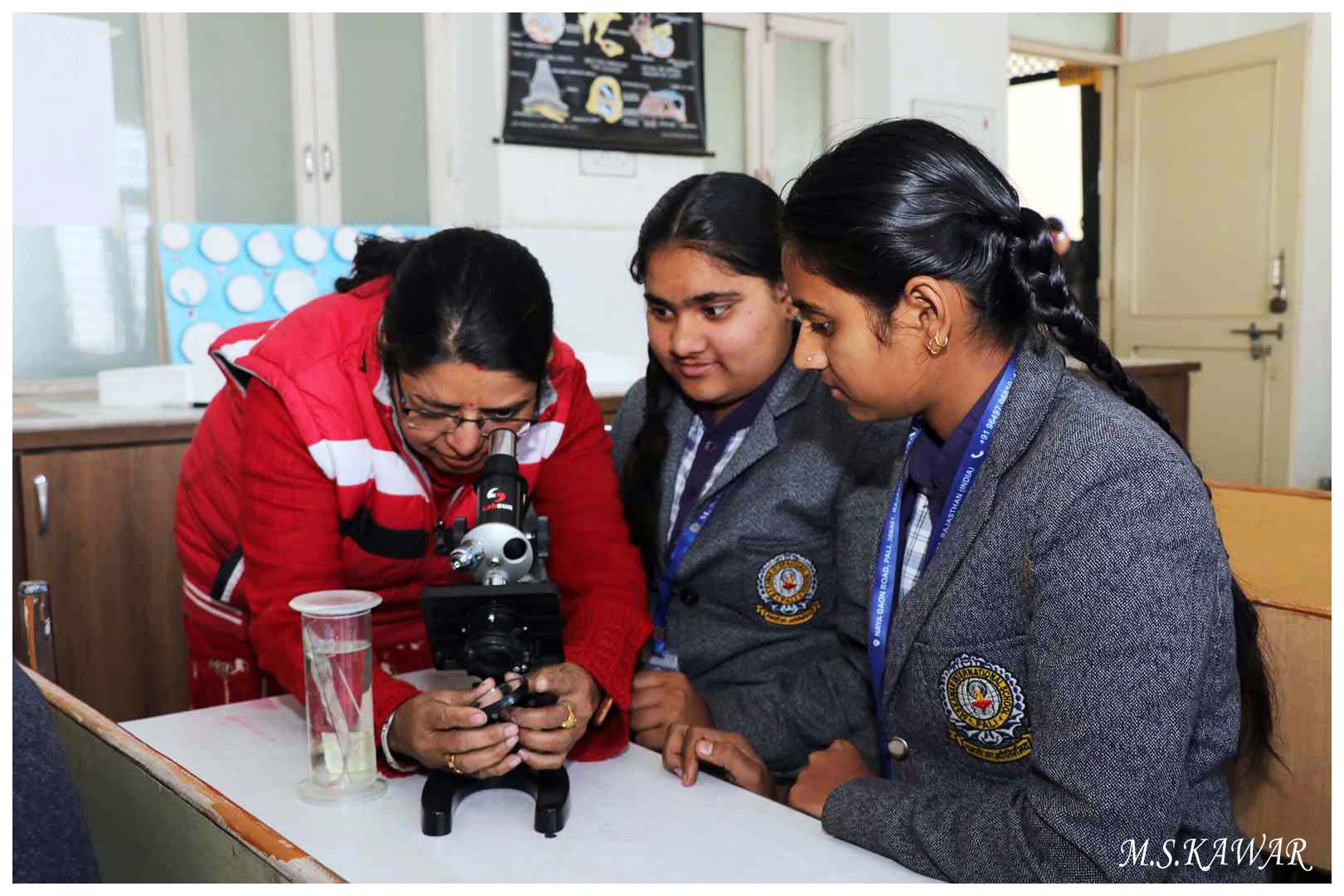 Biology Lab (3)